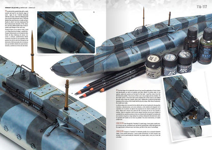 AK interactive Worn Art Collection Issue 04 - Bilingual