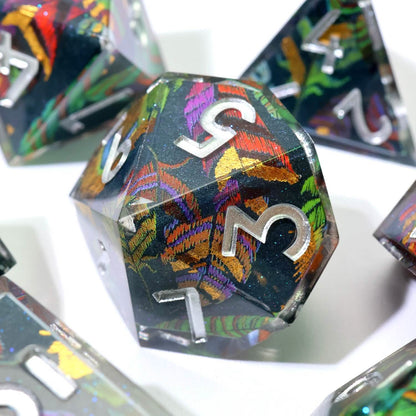 Feyplume | Sharp Edge Dice | Resin | 7 Piece Set